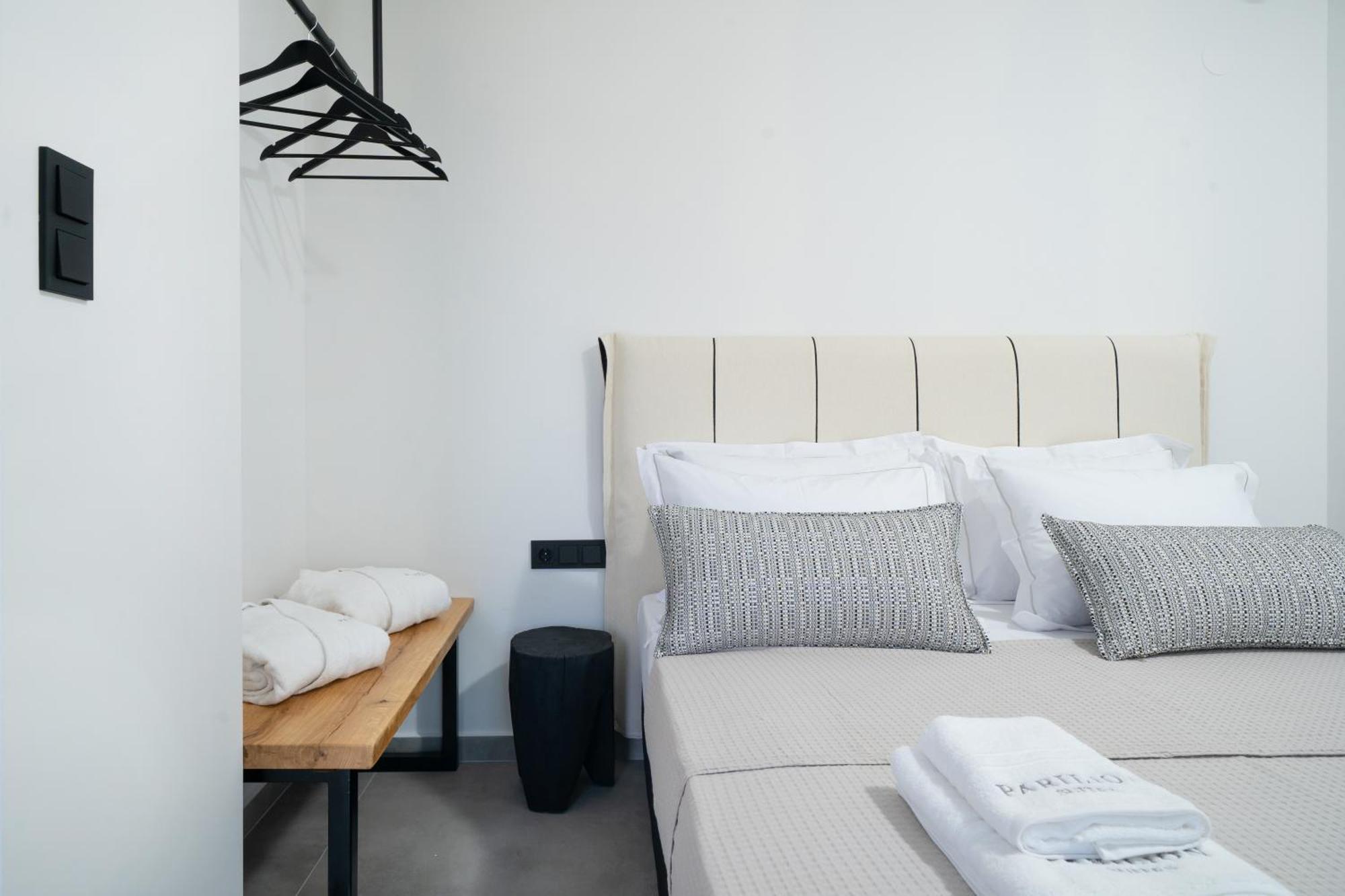 Parilion Suites โปตอส ภายนอก รูปภาพ